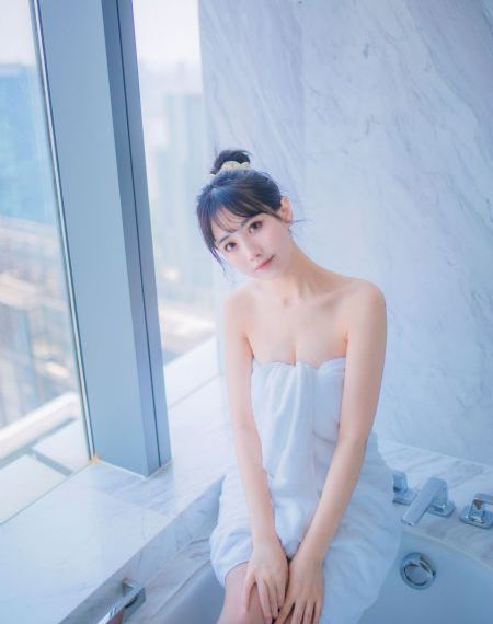 欧一区二区三区_青苹果乐园免费高清观看