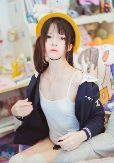 花花公子裸体免费视频_1080P在线观看电视