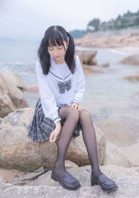 亚洲美女屄屄毛茸茸_BD版国语迅雷下载